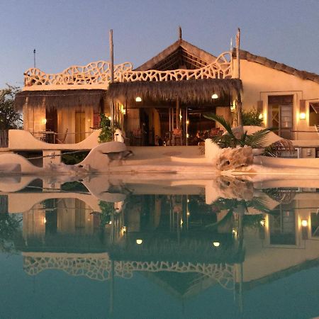 Bakuba Lodge - Le Petit Hotel Du Voyageur Ankilibe Екстер'єр фото