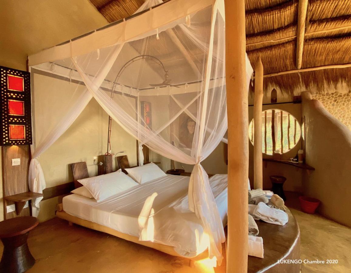 Bakuba Lodge - Le Petit Hotel Du Voyageur Ankilibe Екстер'єр фото