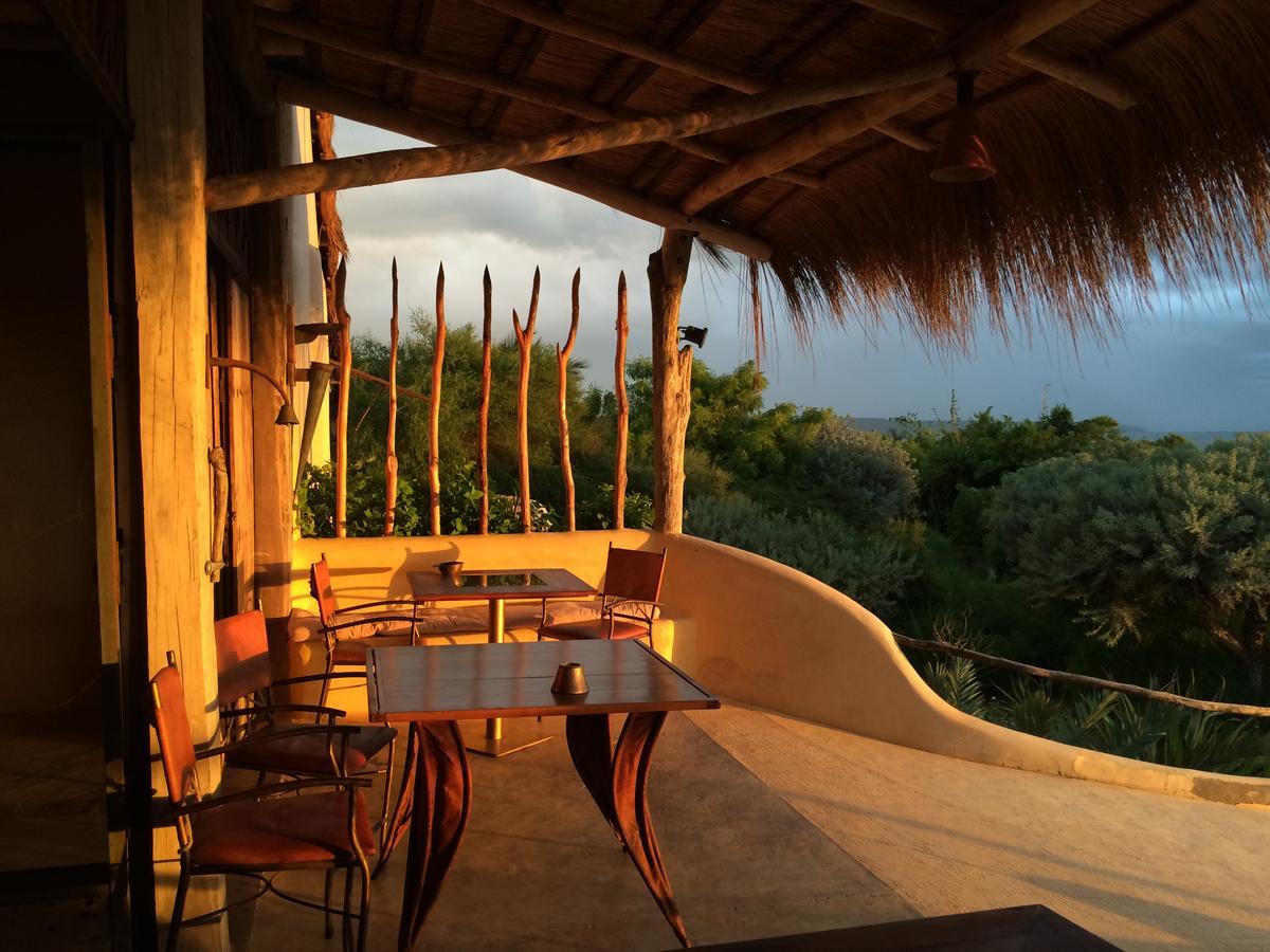 Bakuba Lodge - Le Petit Hotel Du Voyageur Ankilibe Екстер'єр фото