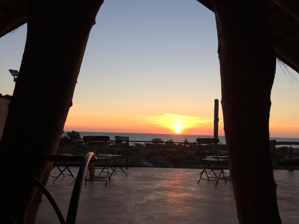 Bakuba Lodge - Le Petit Hotel Du Voyageur Ankilibe Екстер'єр фото