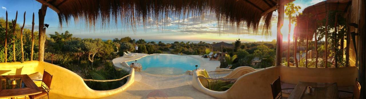 Bakuba Lodge - Le Petit Hotel Du Voyageur Ankilibe Екстер'єр фото